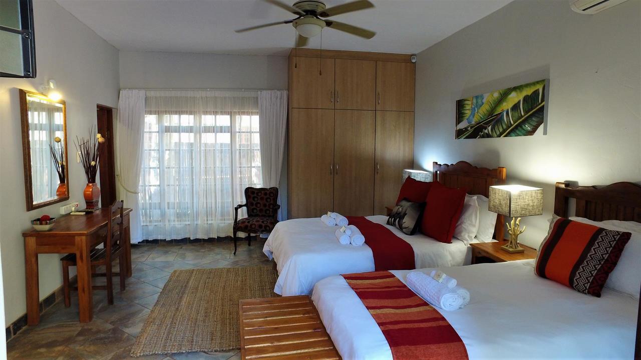 Beyond The Boma Boutique Guesthouse Марлот-Парк Екстер'єр фото